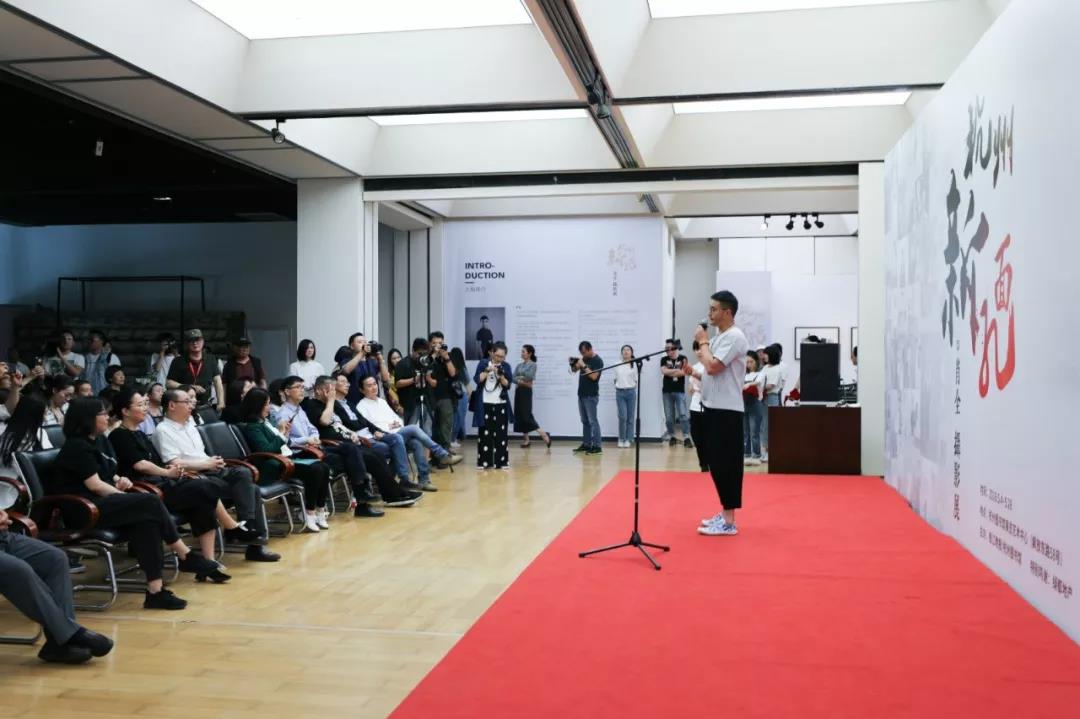 时隔一载，，，，，，优美再续，，，，，，mg不朽情缘地产&amp;肖全杭州新面目摄影展温情启幕